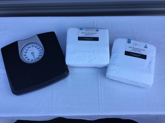 Bathroom Scale and Sheet Sets https://ctbids.com/#!/description/share/53249