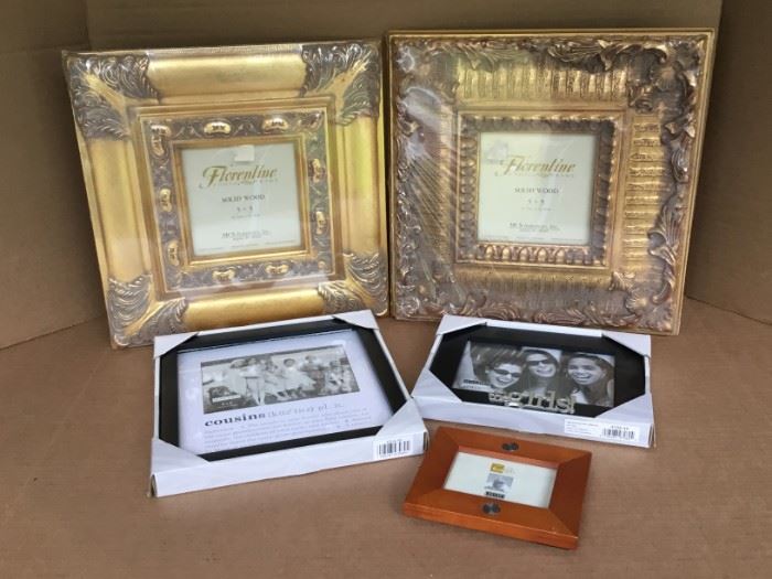Assorted Frames https://ctbids.com/#!/description/share/53039