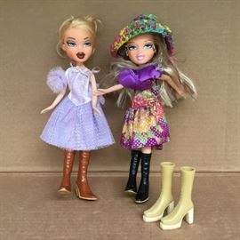 “Braty” Dolls with Extra Boots https://ctbids.com/#!/description/share/53066