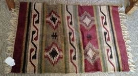 small accent rug