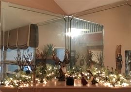 Nice seasonal decorative pieces