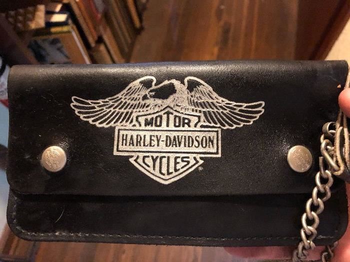 Harley-Davidson wallet on chain