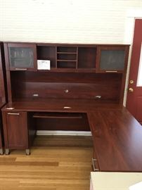 Wooden Credenza Desk https://ctbids.com/#!/description/share/53750