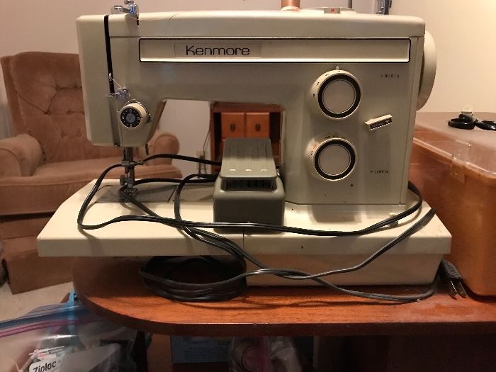 Kenmore Sewing Machine  90