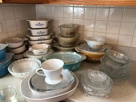 Vintage Pyrex and Corning ware