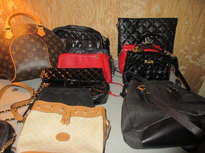 Faux designer purses.....or are they?