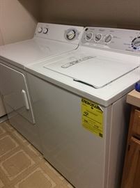 Washer/Dryer Set