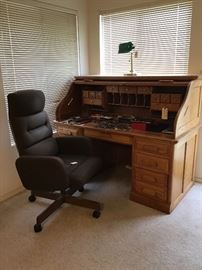 Roll top desk 