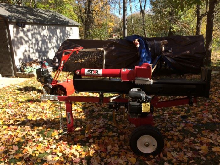 North Star log splitter This Log splitter will be available for pre-sale call for details