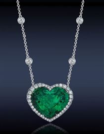 LOT 9634 Emerald Pendant with Diamonds