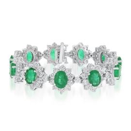 LOT862 Emerald  Diamond Bracelet