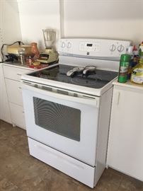 Kenmore electric oven. 