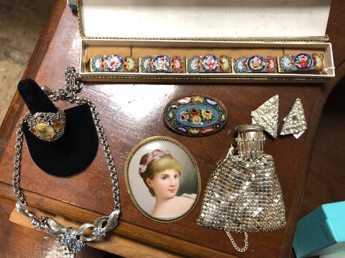 Many lovely vintage and antique pieces