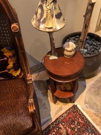 accent tables & lamps 