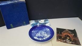 See all photos and current prices https://www.gleatons.com/auction/311