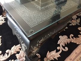 An Asian Rectangular Coffee Table with Mother-of-Pearl Inlays. Height: 14 x Width 60 x Length: 32 inches. In excellent condition.