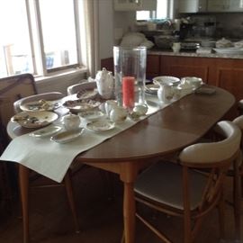 Mid Century Dinning table and Chairs