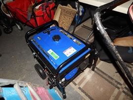 Generator DuroMax xp4400e $250. Used once.