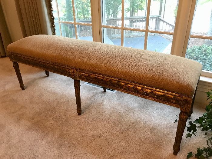 Burlap covered 5 ft bench 