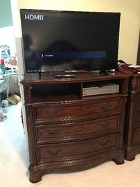 Phillips Television, Haverty's Furniture 