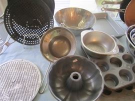 BAKEWARE
