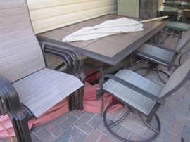 PATIO SET
