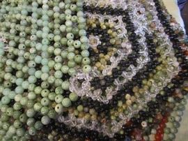 SEMI PRECIOUS BEADS PLACEMATS