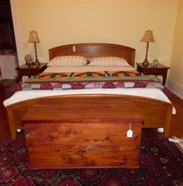 Cedar Trunk, King Oak Bed