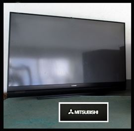 Mitsubishi 73 Inch DLP TV with 3D,  Comes with 3D Glasses 