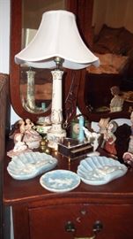 So many pretty vanity items