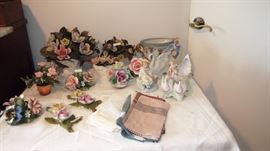 Porcelain flower collection