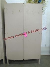LOT 15 STG CABINET