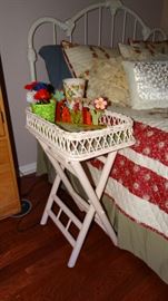 WICKER FINISH SIDE TABLE