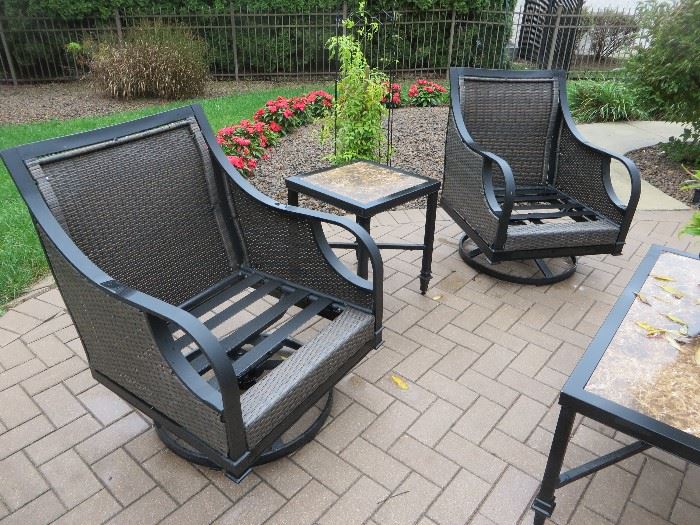 5 PC OUTDOOR PATIO SET WITH CUSHIONS
2 CHAIRS, SETTE, 2 TABLES
