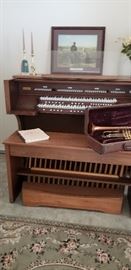 Another view of the impressive electric organ