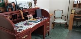 another view of the office