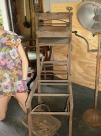 Antique wringer wash stand.  All parts in good condition.