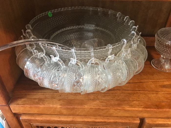 24 cup Crystal punch bowl with a smaller punch bowl and ladle 