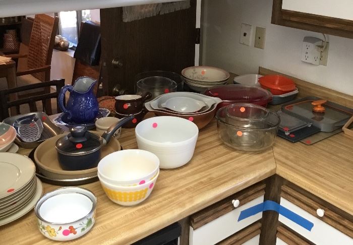 Pyrex nesting bowls and more 