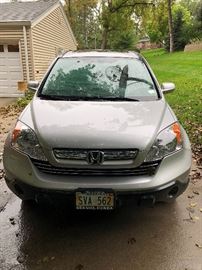 2009 Honda CRV EXL - Less than 20,00 miles!