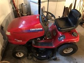 Craftsman DYT4000 42" Riding Lawn Mower