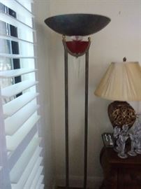 Great floor lamp, a piece of art!