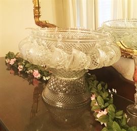 VINTAGE PUNCH BOWL SET