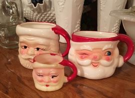 VINTAGE SANTA MUGS