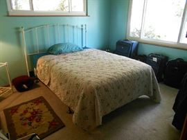 Full Size * Mattress Excellent Condition 