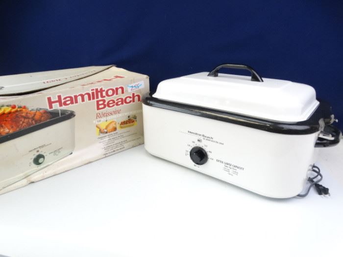 Hamilton Beach Roaster Oven Pre Owned in Box
