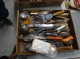 Large Lot of Vintage knives