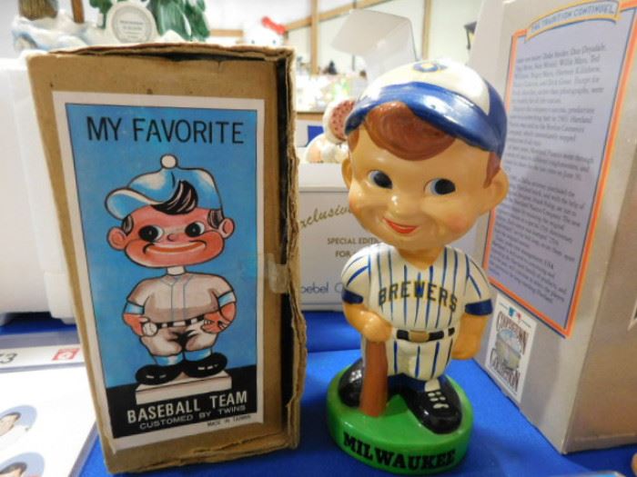 1970's Brewers bobble head