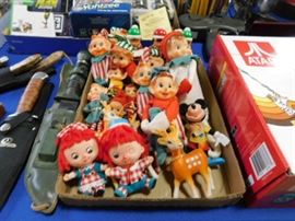 Vintage holiday elf on a shelf