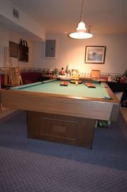 Brunswick KE-8 Pool Table